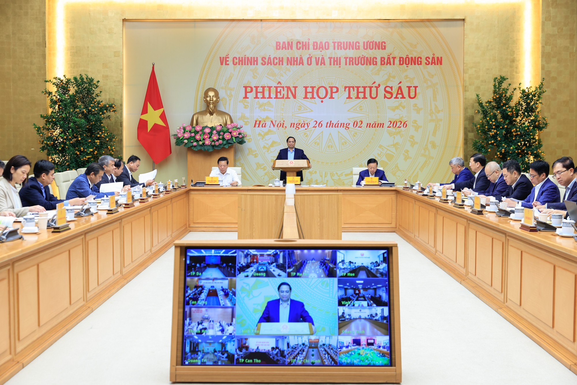 Thủ tướng Phạm Minh Chính: Xây dựng chính sách phát triển nhà ở cho người thu nhập từ 20 triệu đồng/tháng