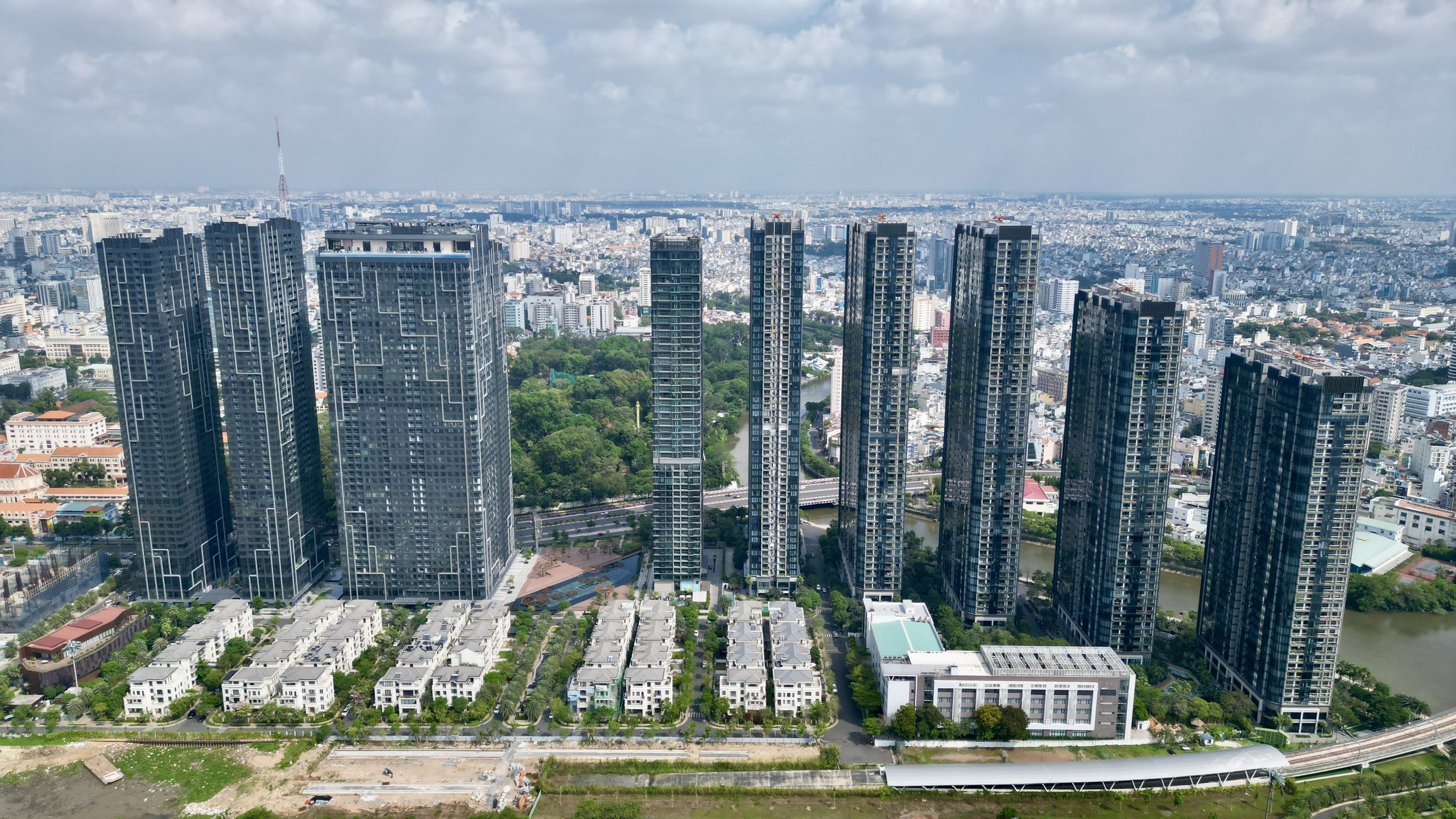 Việt Nam lọt top 4 thế giới về bất động sản hàng hiệu