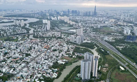 Thủ tướng yêu cầu kéo giảm giá chung cư, siết tín dụng đầu cơ bất động sản