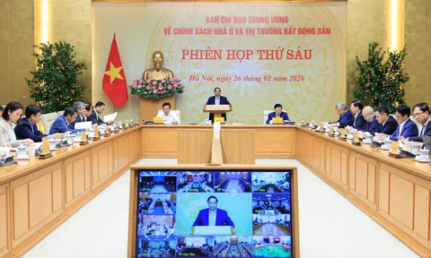 Thủ tướng Phạm Minh Chính: Xây dựng chính sách phát triển nhà ở cho người thu nhập từ 20 triệu đồng/tháng