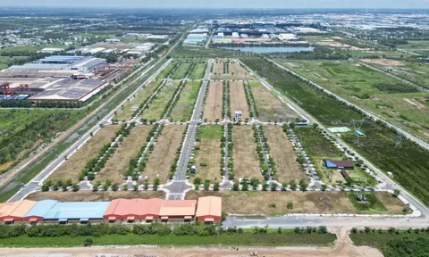 Đề xuất sửa Luật Đất đai: Siết mua bán đất chờ đền bù, gỡ vướng giao dịch giấy tay