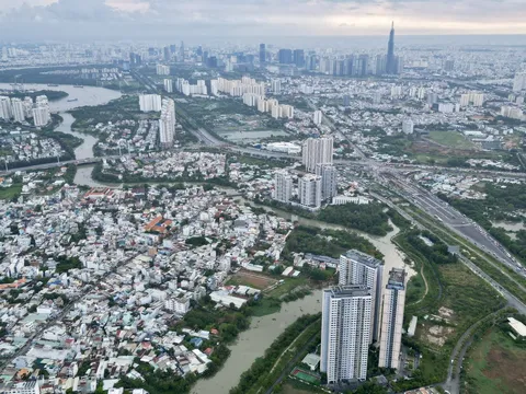 Thủ tướng yêu cầu kéo giảm giá chung cư, siết tín dụng đầu cơ bất động sản