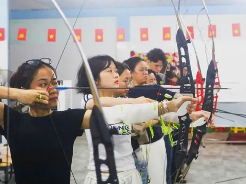 Giải Bắn cung BKC mở rộng lần II: Sân chơi thể thao học đường